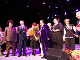 Концерт в Нью-Йоркском зале Symphony Space