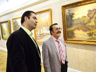 На выставке картин Александра Шилова